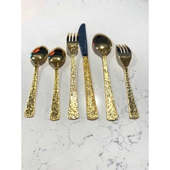 Vintage Cellini Roses Romanesque Golden Plated Flatware 44 Pieces Japan UNUSED - Picture 12 of 12